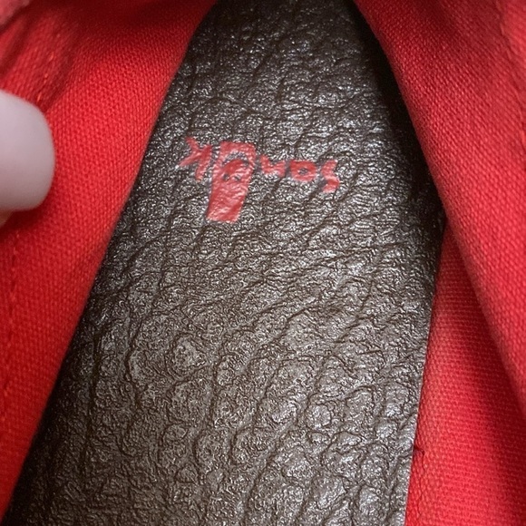 Sanuk Red Canvas Slip On Surfer Flat Shoes. 11 - Picture 7 of 8